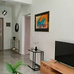 N&k Yellow Pearl Flat Apartament
