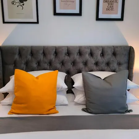 Апартаменты N&k Yellow Pearl Flat *